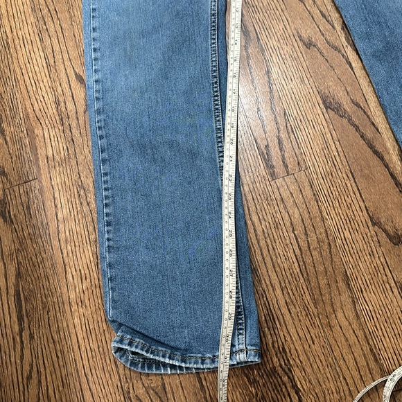 Levi’s 505, 32x32, excellent used condition with the right amount of wear. - Picture 6 of 8